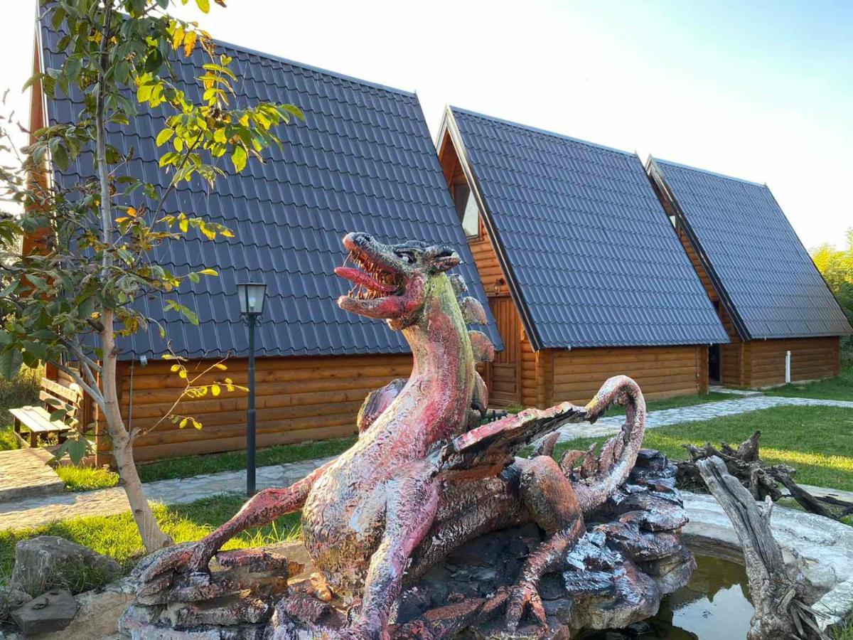 Lolini Bungalovi Novi Sad Esterno foto